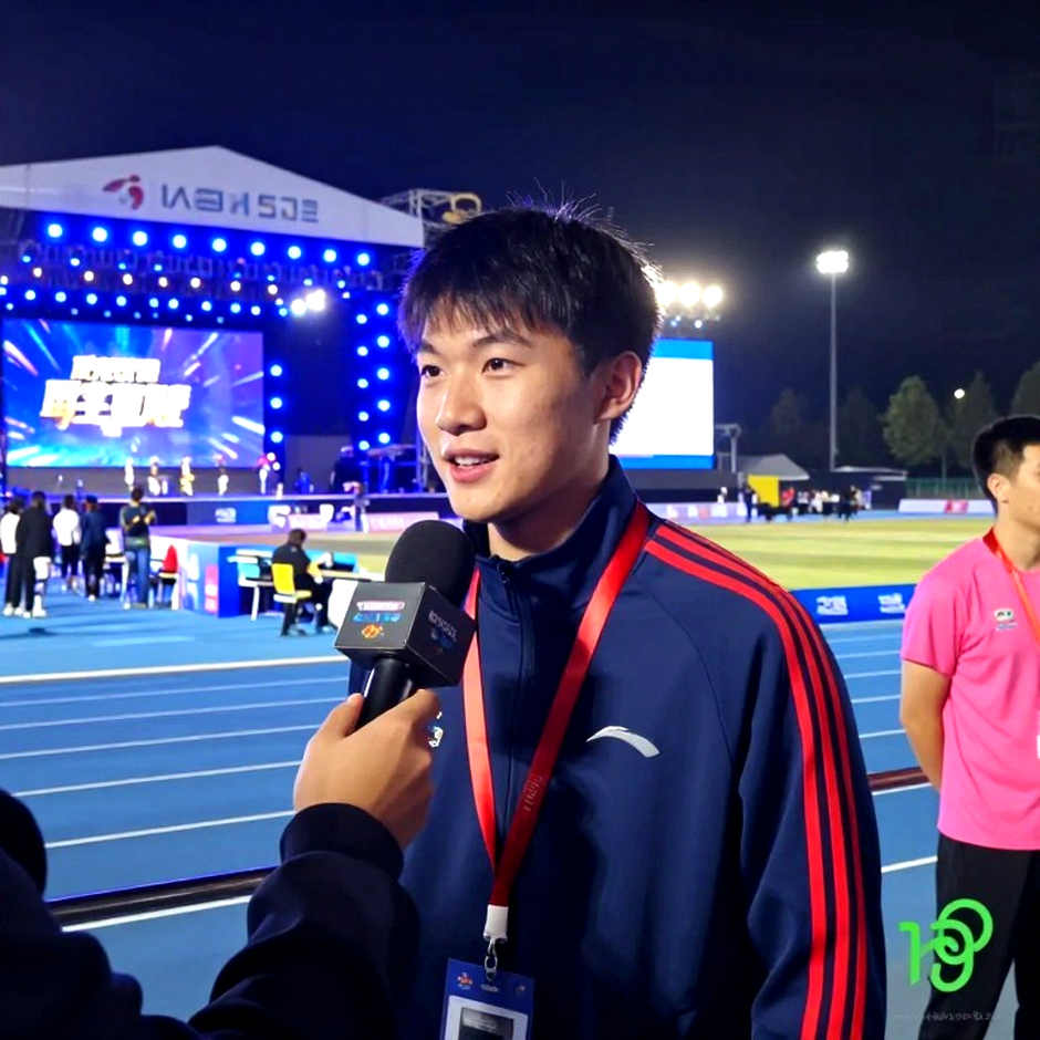 Vân Trang vô địch nữ 42km giải chạy Y Tý Mùa Vàng 2026: 'Tôi chạy bằng đôi chân, không chạy bằng miệng thiên hạ'