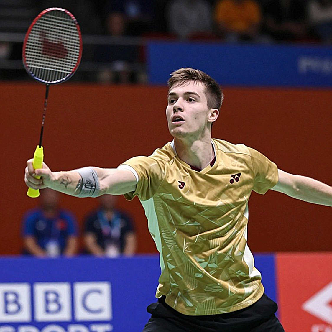 Alwi Farhan tập cùng Kento Momota trước Asian Games 2026: Bản đồ khoảng trống giữa hai thế hệ