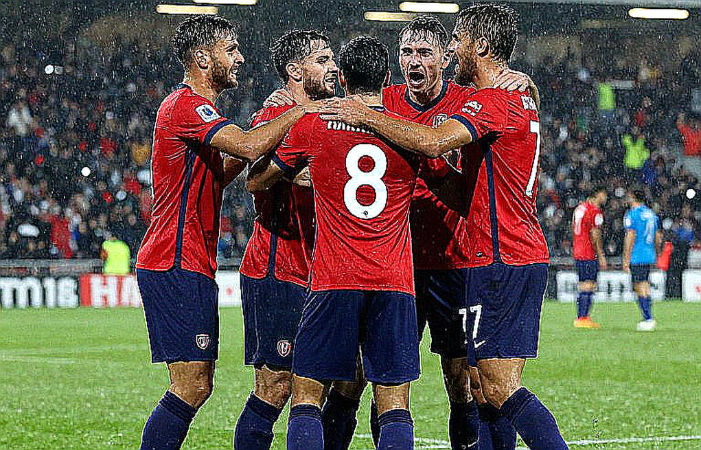Phút 50 của Huijsen và sáu phút định mệnh của Atletico ở derby Madrid