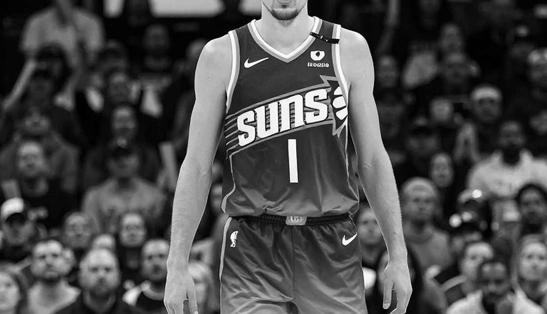 Giải mã đầu gối của Kawhi Leonard: Khi dữ liệu tải trọng phơi bày sự thật mà bảng thống kê che giấu