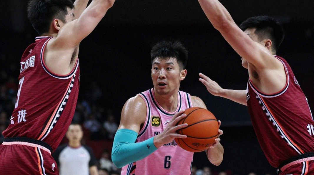 Ở tuổi 45, nhà vô địch EuroLeague 2026 Michalis Pelekanos ký hợp đồng thi đấu cho Makedonikos Ở tuổi 45, nhà vô địch EuroLeague 2026 Michalis Pelekanos ký hợp đồng thi đấu cho Makedonikos
